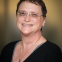 Headshot - Wendy Griswold
